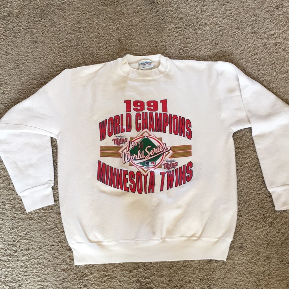 COPY - Minnesota Twins 1991 World Champions sweater